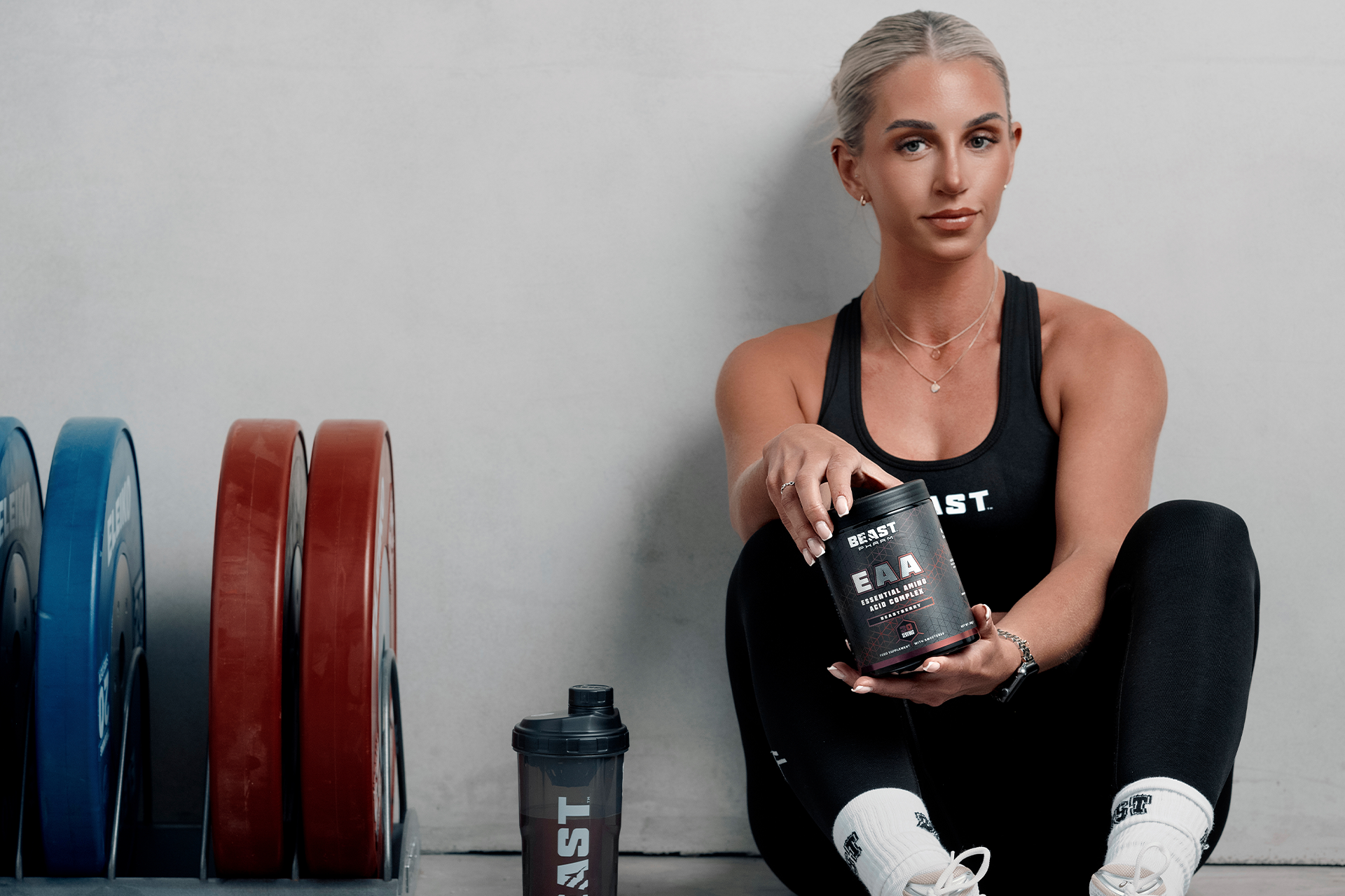 EAA vs BCAA: What's Actually the Difference (And Which One You Need)